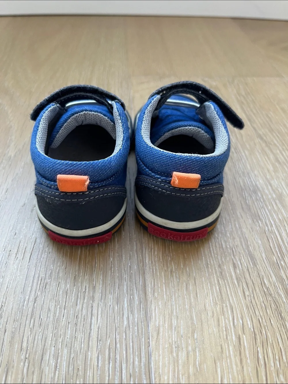 See Kai Run Navy Blue & Orange Toddler Sneakers - size 5